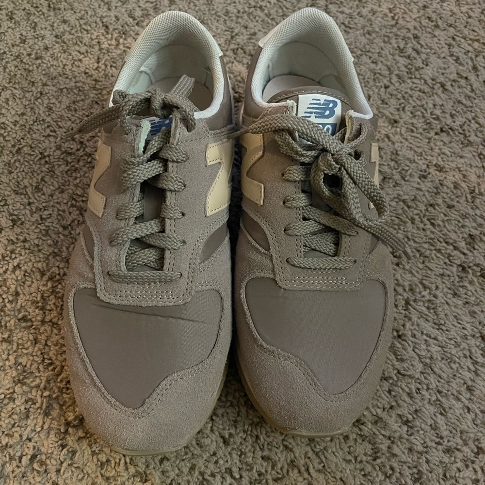 New Balance size 9